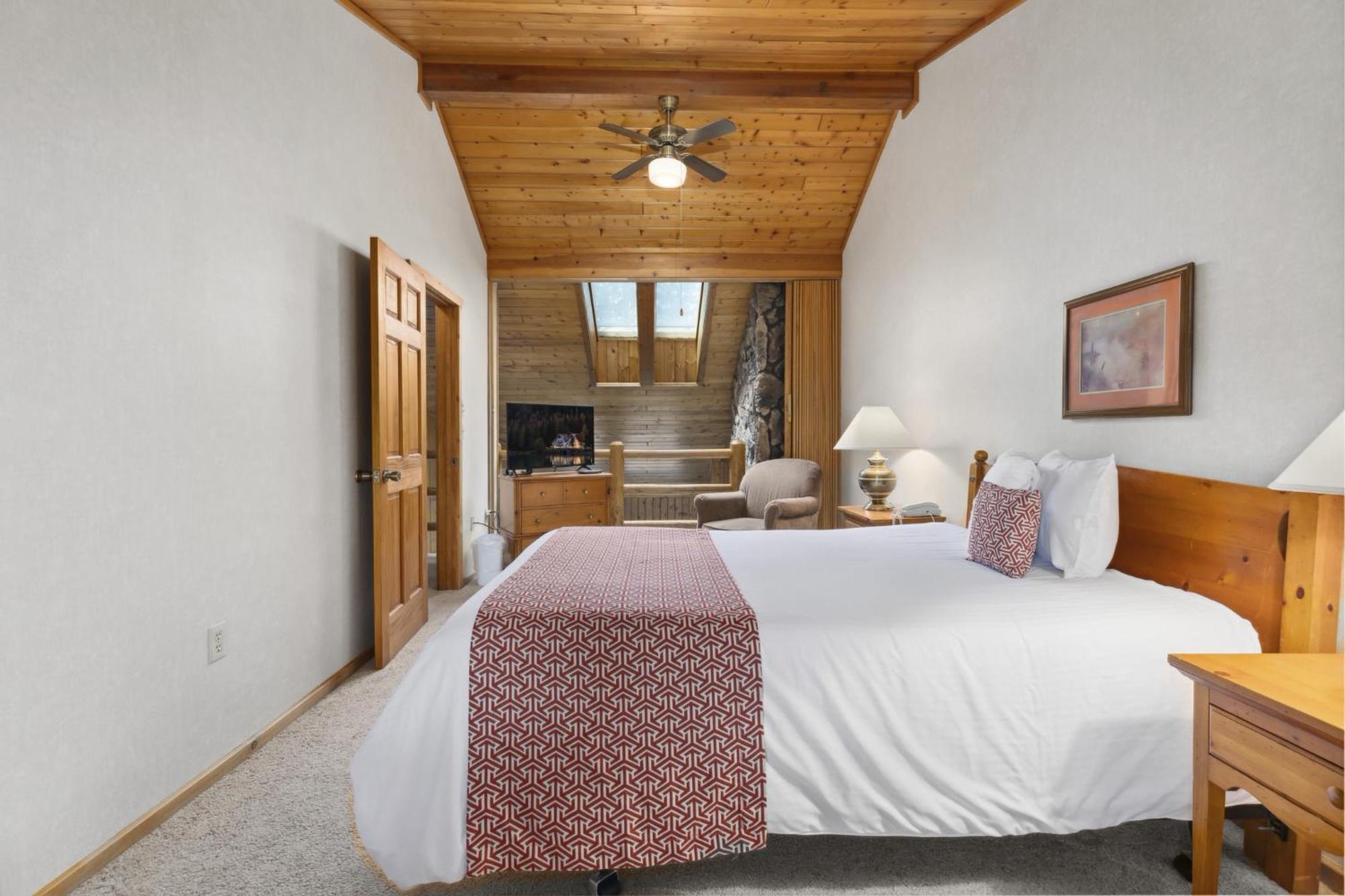 The Lodges At Breezy Point Exterior photo