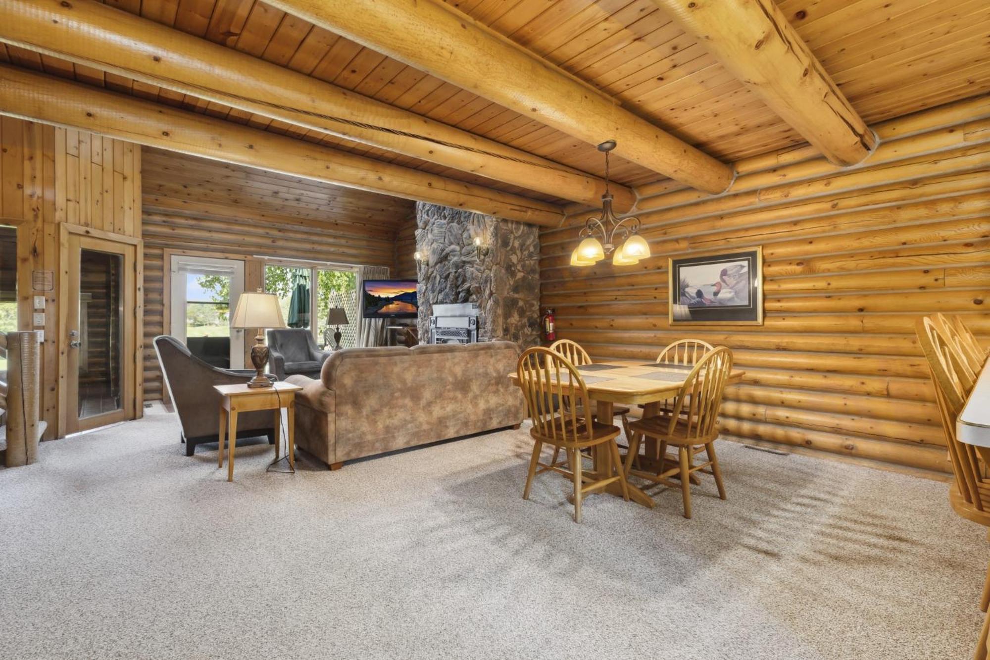 The Lodges At Breezy Point Exterior photo