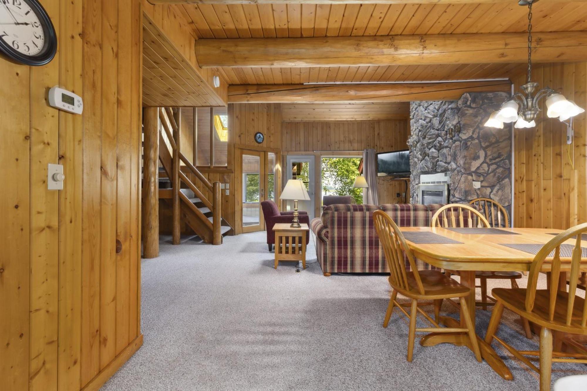 The Lodges At Breezy Point Exterior photo