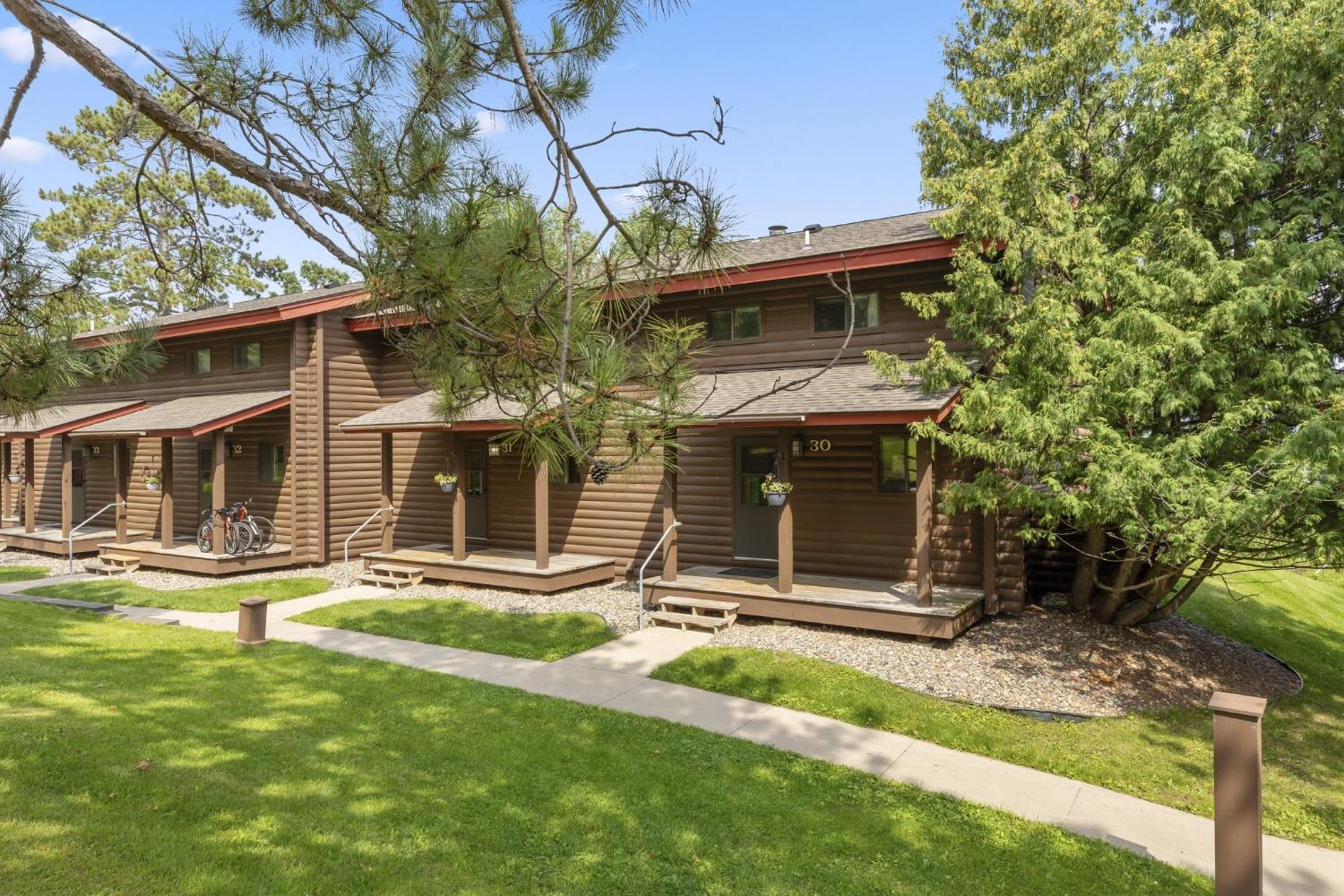 The Lodges At Breezy Point Exterior photo