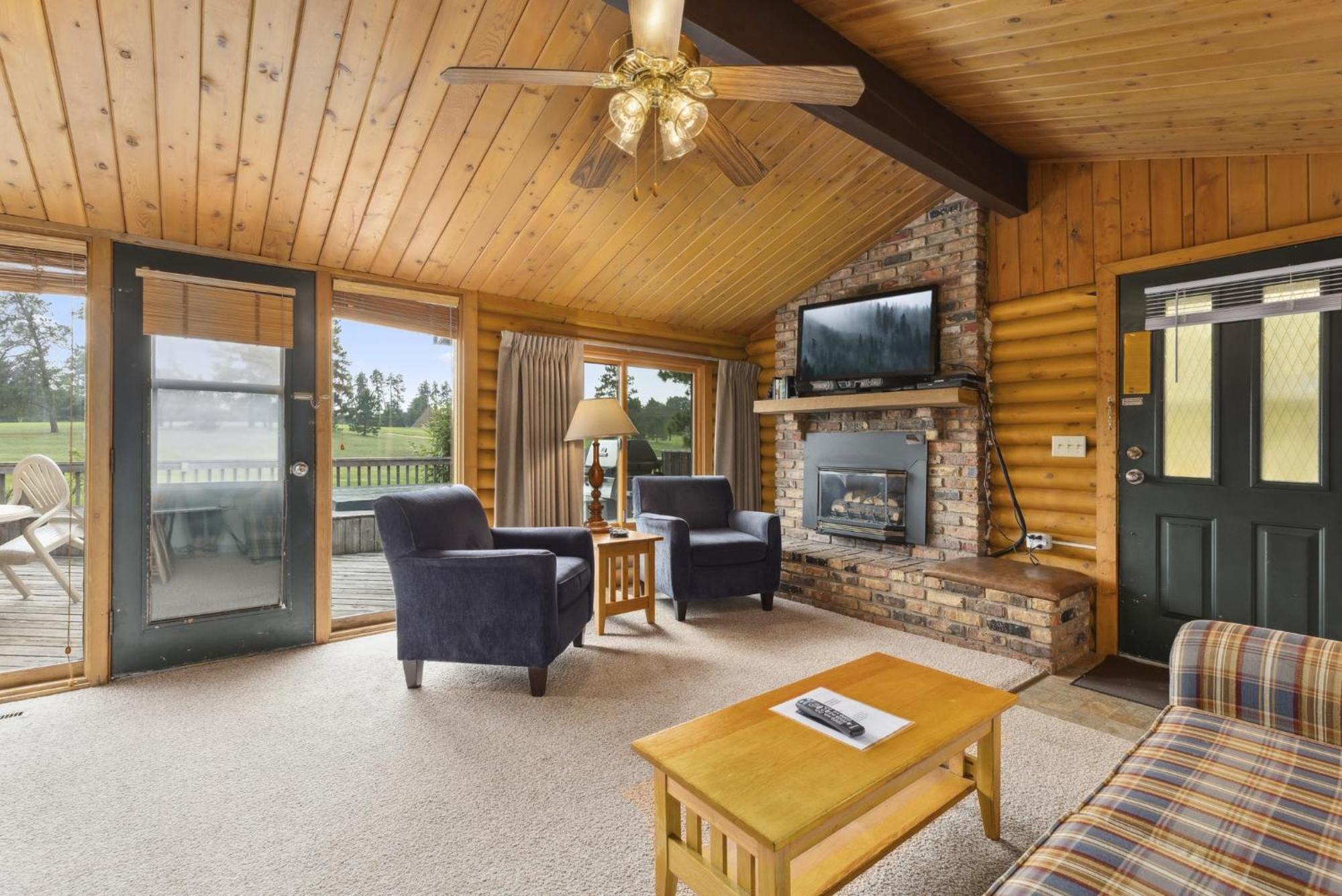 The Lodges At Breezy Point Exterior photo